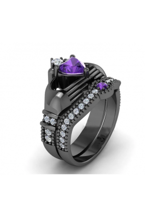 Black and purple heart ring
