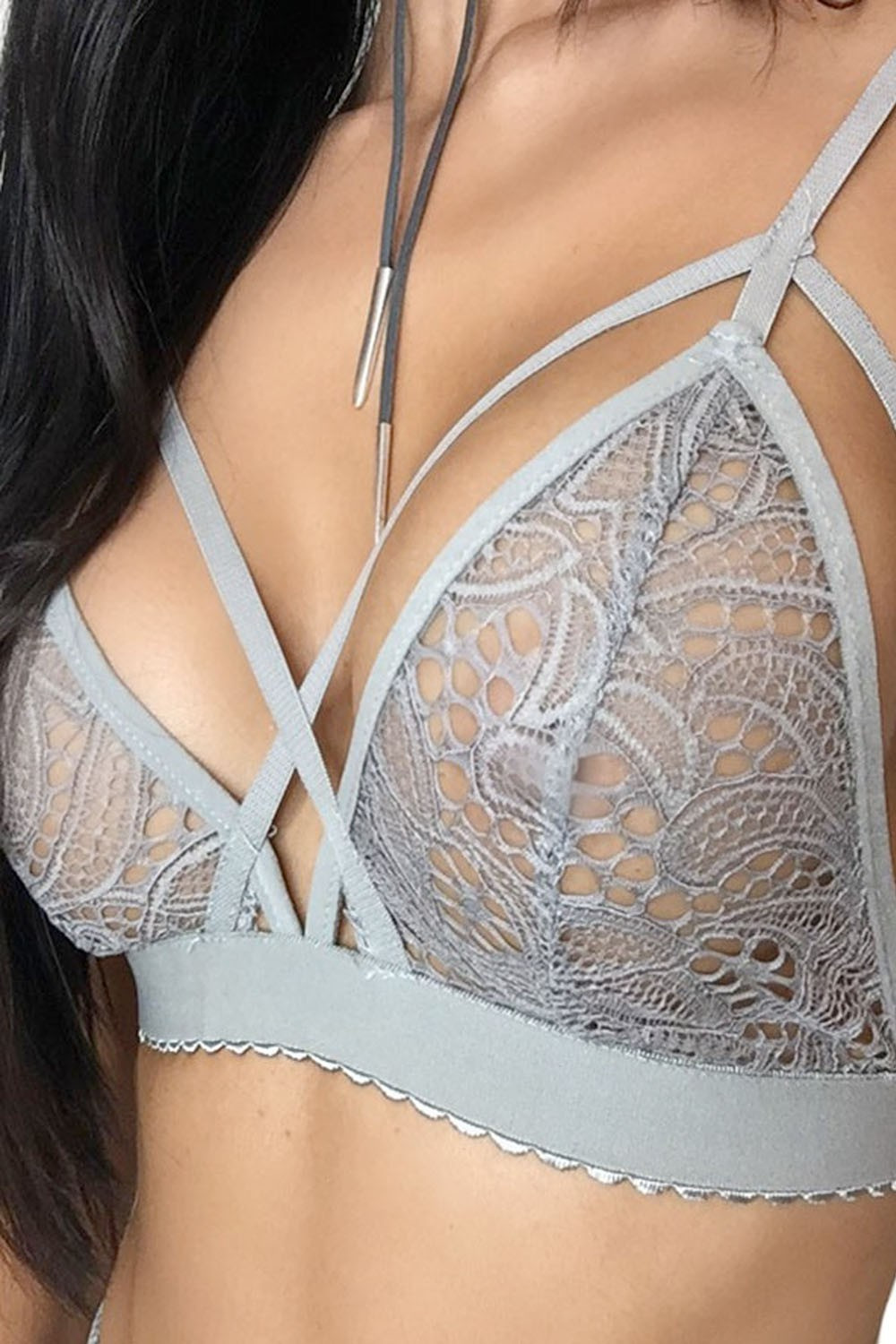 Sexy lingerie and underwear for women - Gray lace bralette