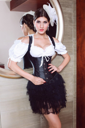 Corset with cincher effect