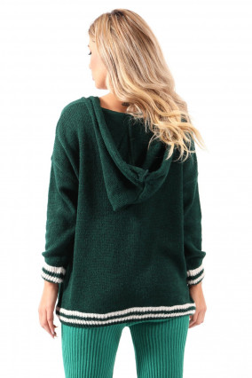 Maglione verde con cappuccio