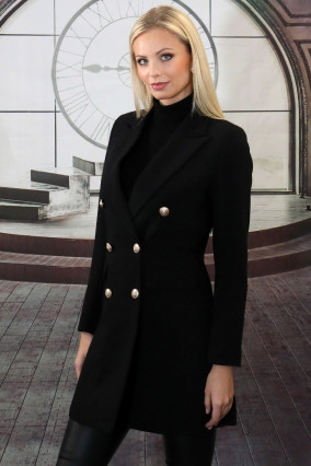 Black fitted chic jacket