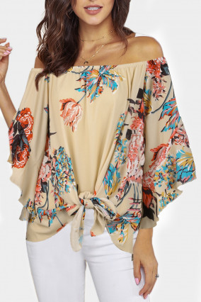 Blusa con estampado floral color albaricoque