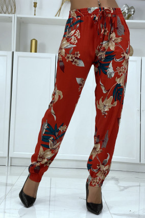 Pantalon fluide rouge à motif floral B-36 - 1
