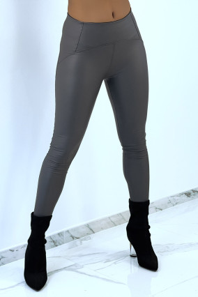 Charcoal figure-hugging faux leather leggings