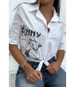 Chemise blanche manches longues avec dessin et inscripstion - 2